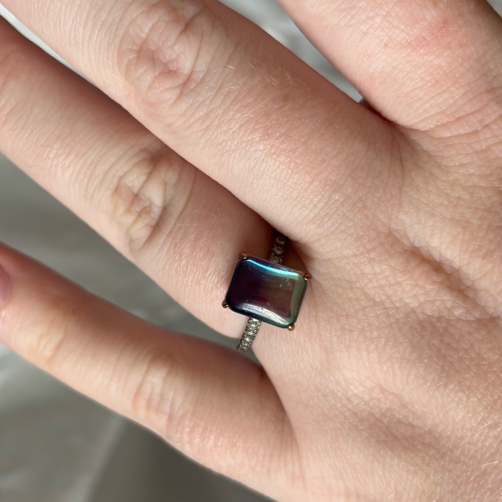 Gem Ring - Picture 2 of 5